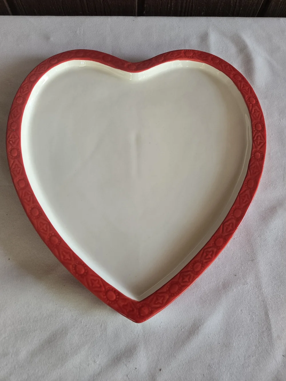 Heart-Shaped Ceramic Serving Platter With Red Rim